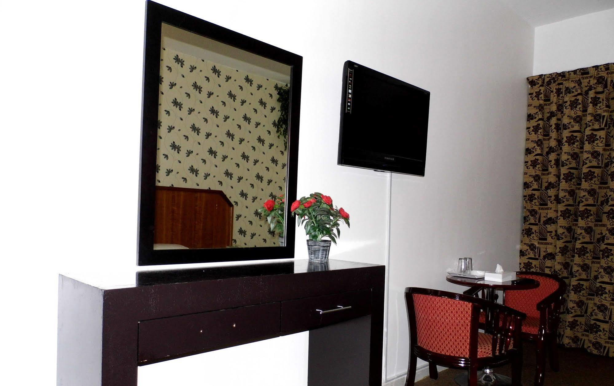 Al Zahabiya Hotel Apartments Dubai Eksteriør bilde